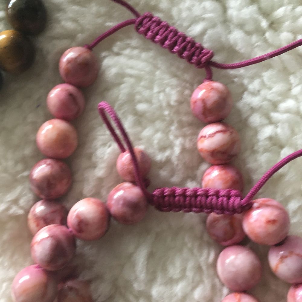 Lot of 12 Stone Bracelets-Pink , Blue, White, etc - Picture 6 of 7